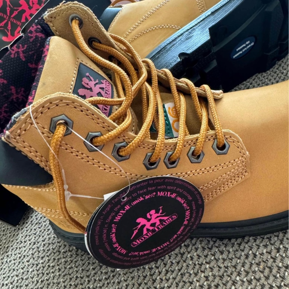 Slip resistant work boots